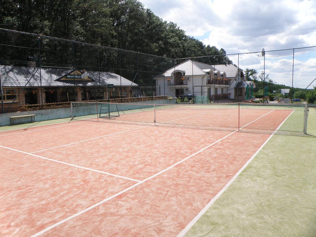 Mery Jan Podhájska Buitenkant foto